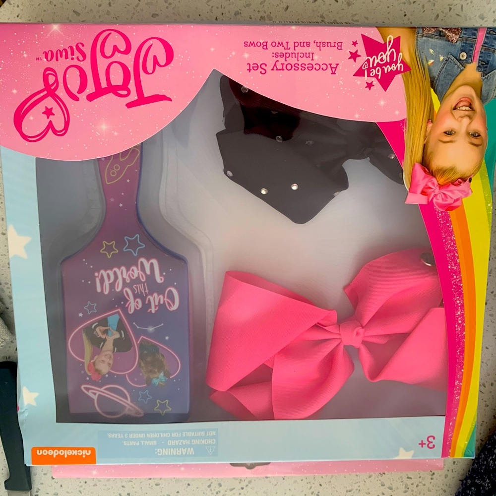 Jojo Siwa hair set